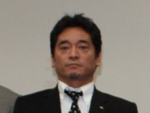 ���i���O����