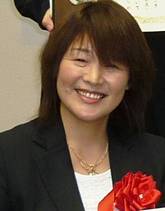 �}���@�׎q����