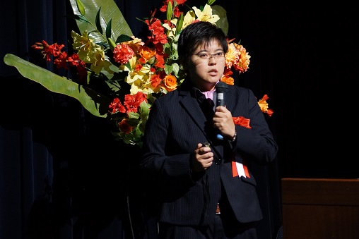 岩本 麻里|第114回受賞者