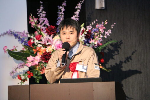 verbal and dialogue株式会社 代表取締役 森川 善基｜第143回受賞者