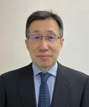 川辺 亮