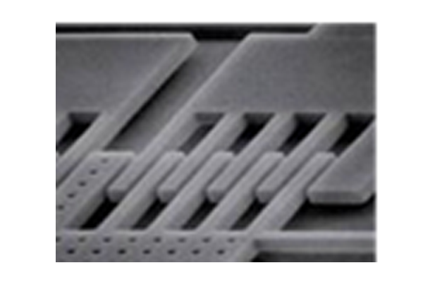 株式会社協同インターナショナル｜「成膜・フォトリソ・エッチングを用いた微細加工」｜01